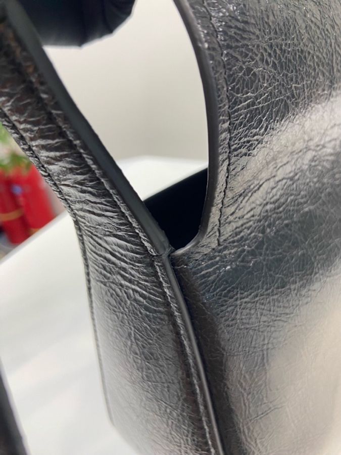 99新 Balenciaga 巴黎世家 26春夏 Clicca 中號單肩包挎包-16