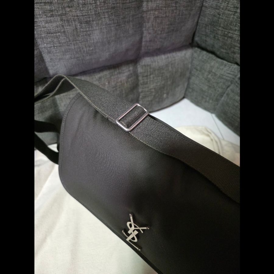 [全新] Saint Laurent YSL Niki 帆布斜揹包 墨綠色-1
