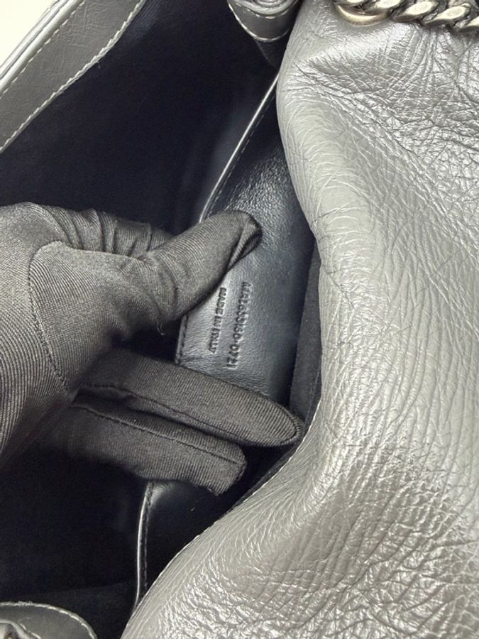 YSL聖羅蘭 niki新款D扣小號斜背包單肩包  水泥灰色油蠟皮-5