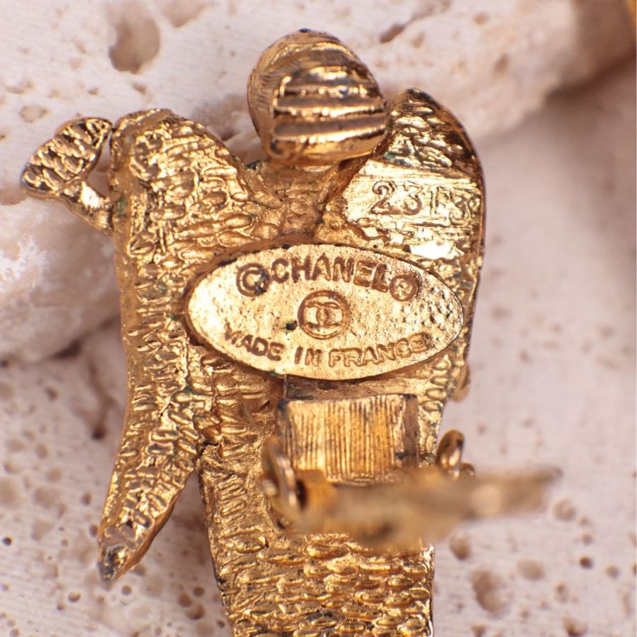 Chanel 素金天使耳夹-19
