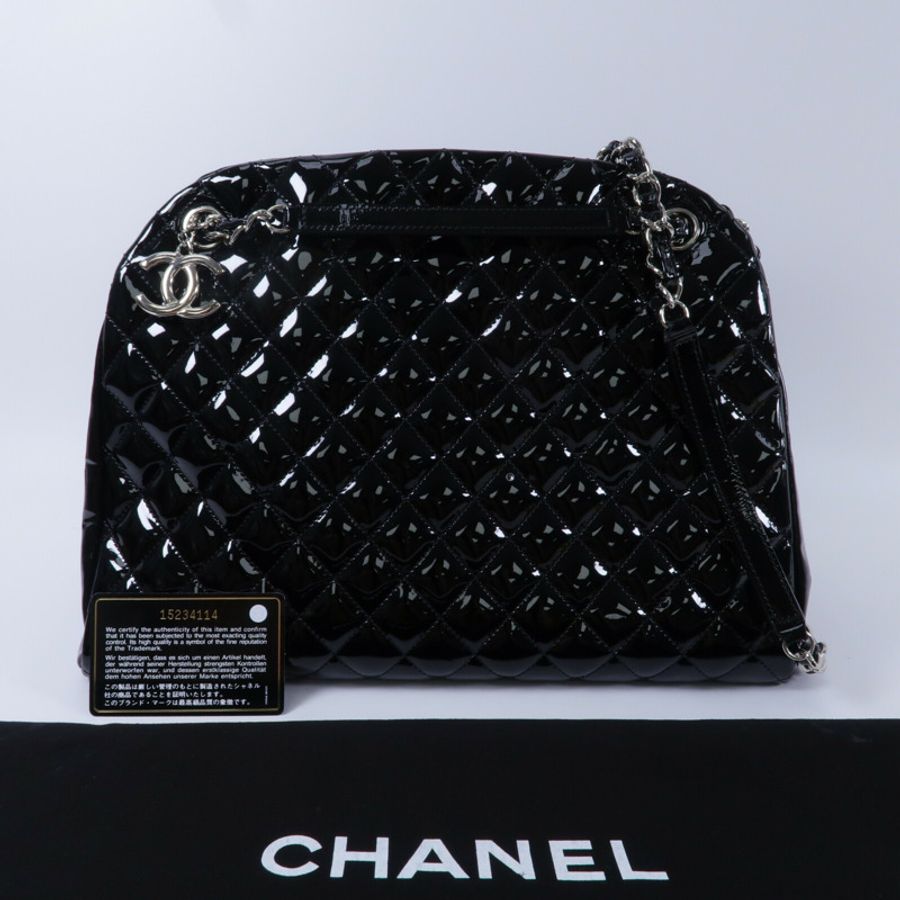 CHANEL 漆皮皮革Just Mademoiselle Bowling Bag鏈帶肩背袋-10