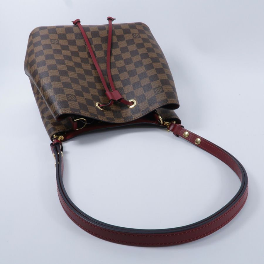 LOUIS VUITTON Damier Neo Noe MM肩背袋-7