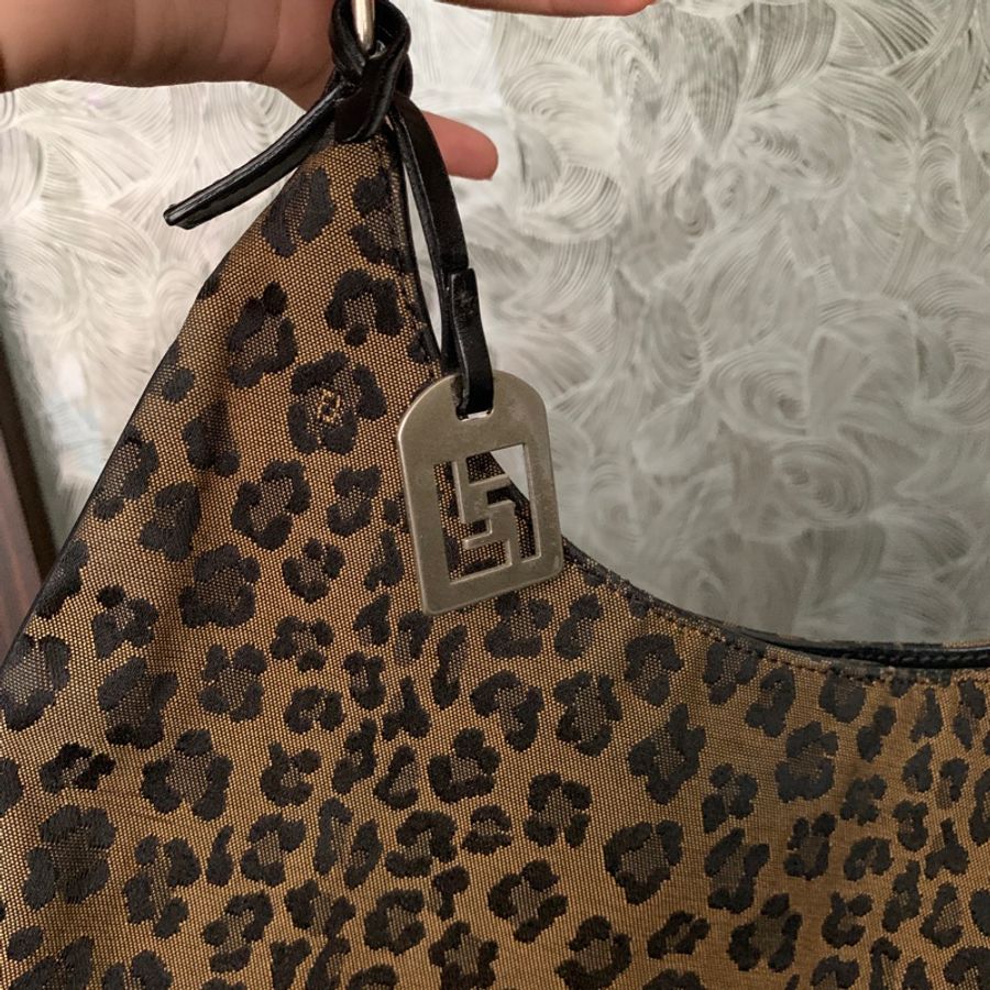 Fendi豹紋hobo 腋下包 肩背包 手提包 y2k 超流行動物紋 時尚辣妹穿搭必備-2