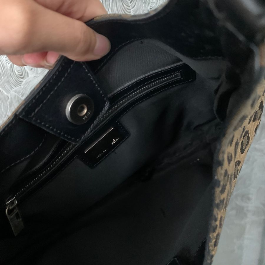 Fendi豹紋hobo 腋下包 肩背包 手提包 y2k 超流行動物紋 時尚辣妹穿搭必備-6