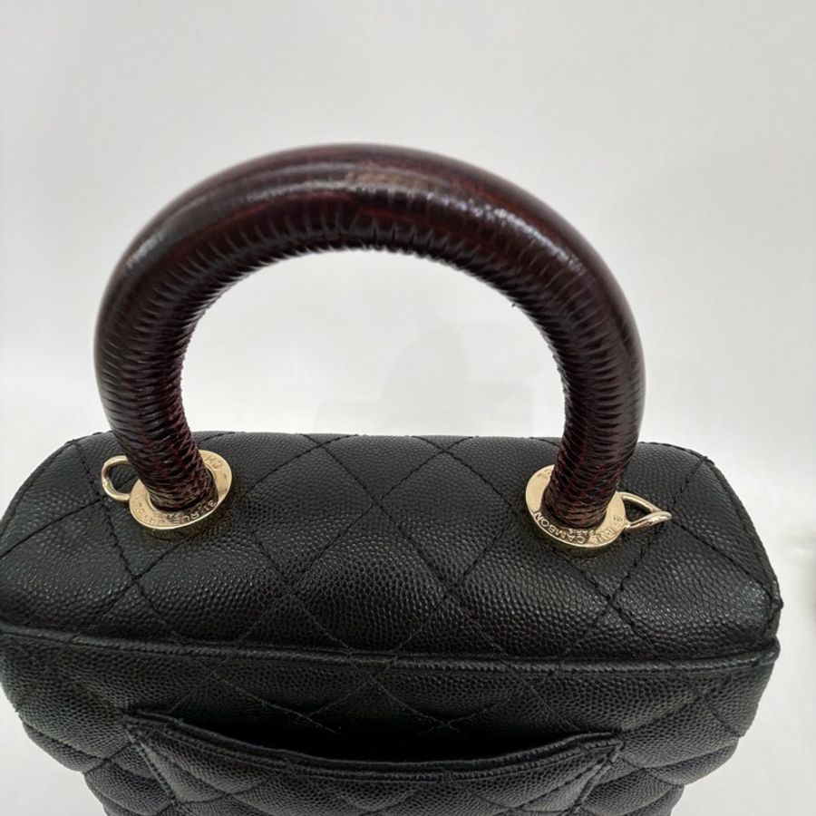 Chanel 黑魚子醬coco handle mini-53