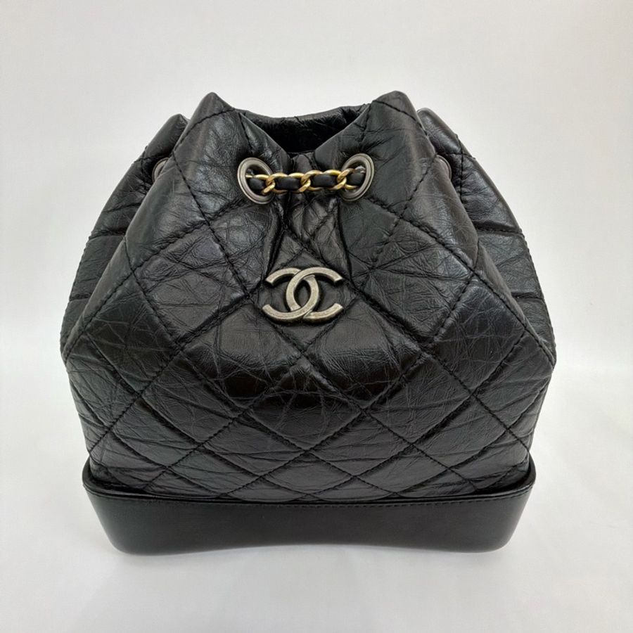 Chanel 黑復刻牛皮霧銀釦皮穿鍊流浪後背包-5