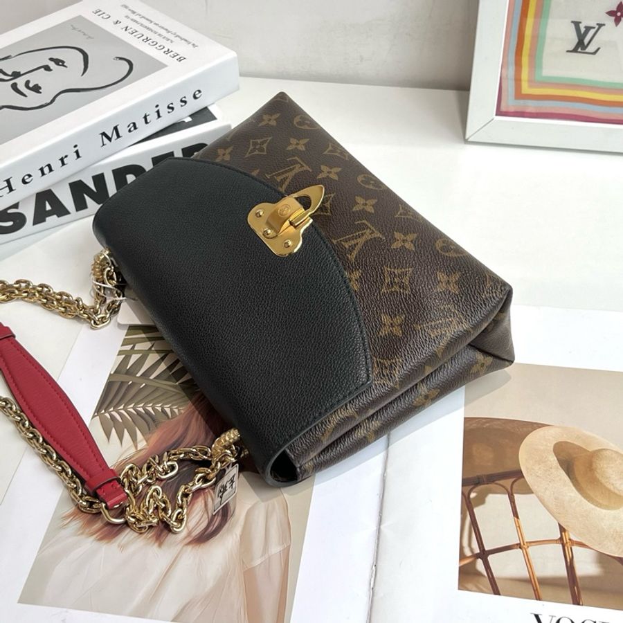 路易威登 Louis Vuitton 傳奇信封斜挎包 20s 底長25-3