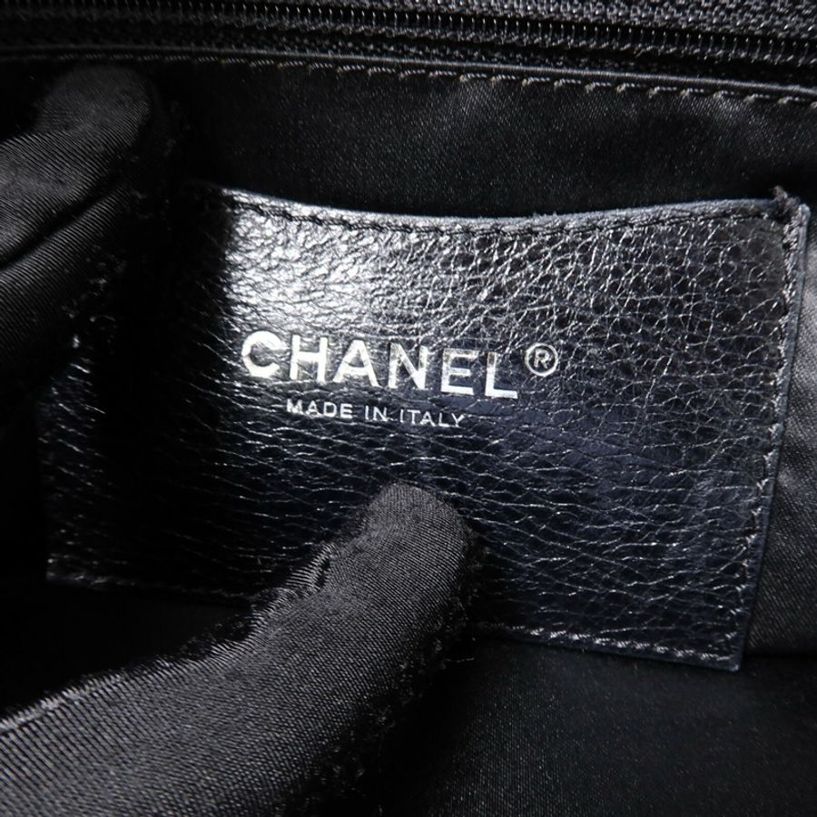 CHANEL 牛皮皮革On The Road Large Tote手挽袋-5