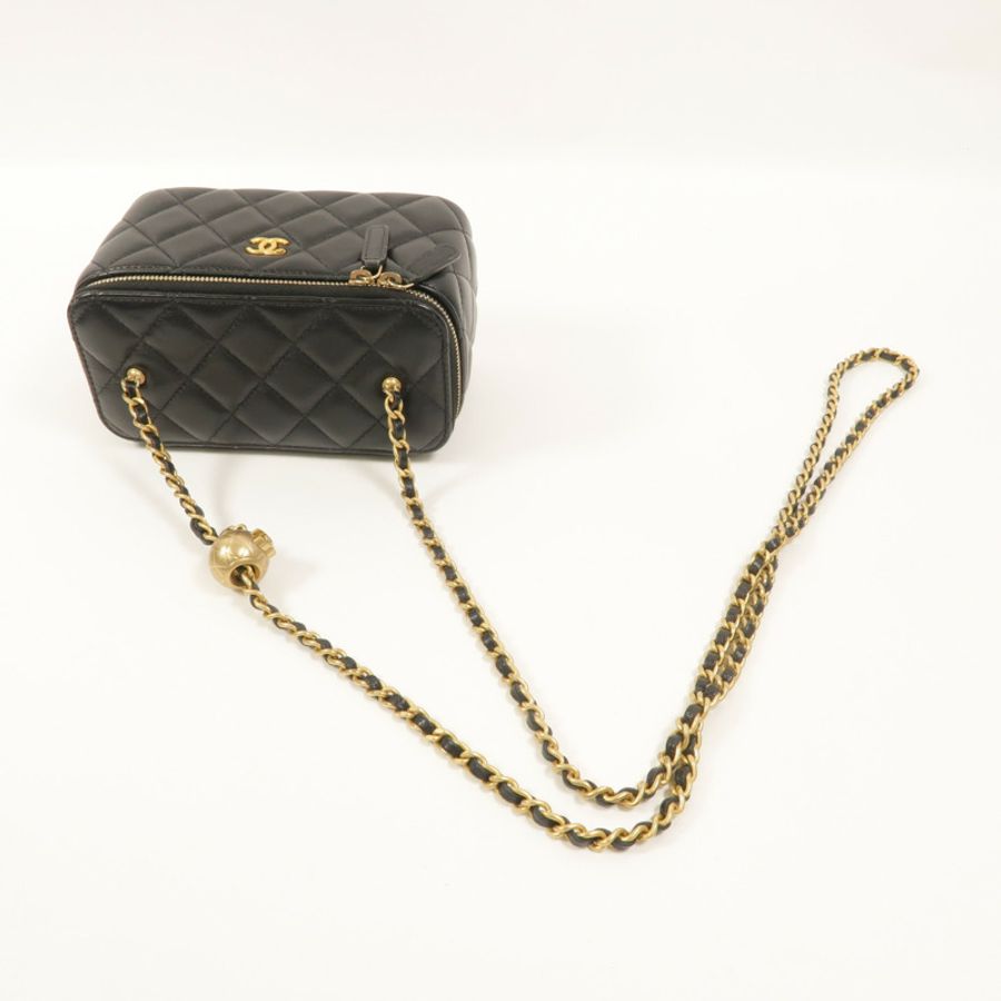 CHANEL 羊皮皮革Vanity Case鏈帶肩背袋-8