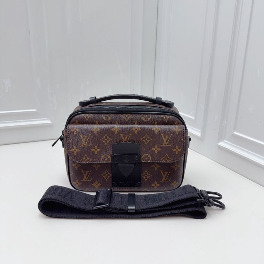 Louis Vuitton 老花黑色郵差包 晶片款-0