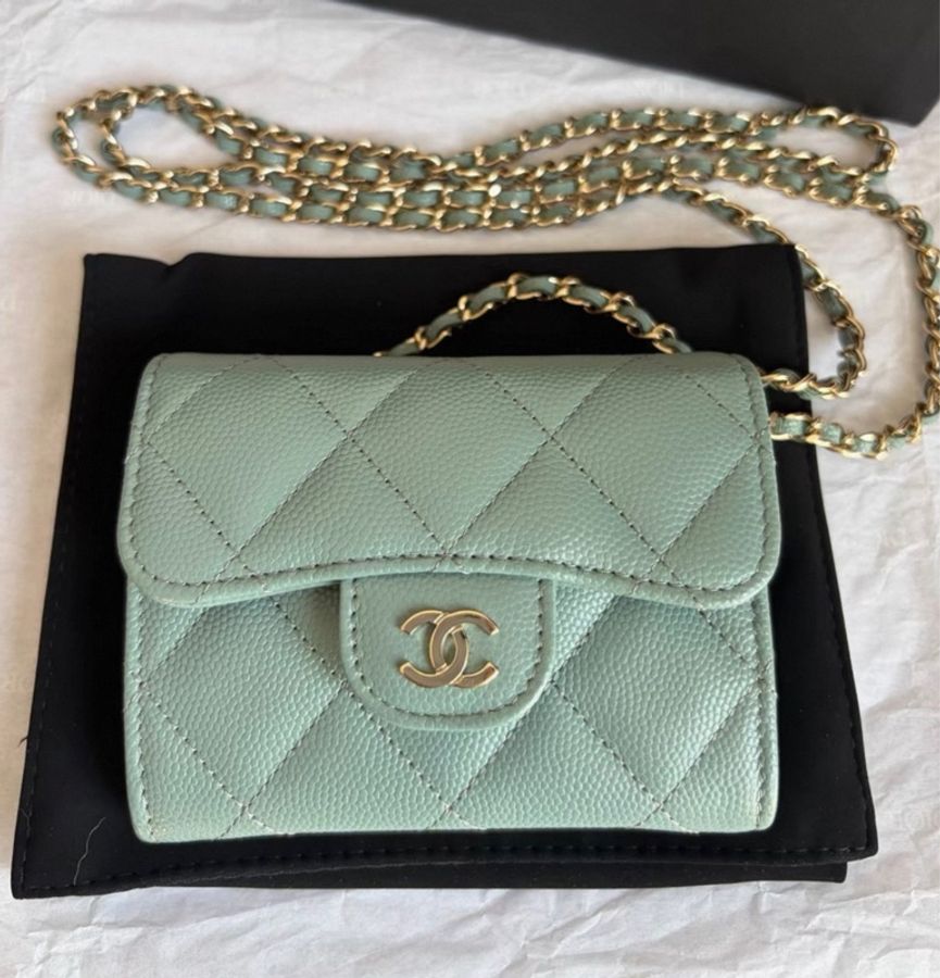 (閒置近新)CHANEL Mini Wallet On Chain 薄荷綠魚子醬牛皮鏈袋-0