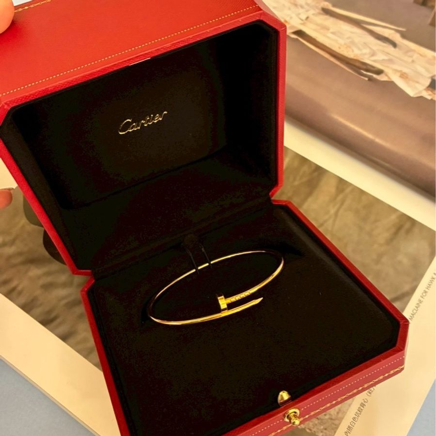 cartier 18K釘子手環😍-1
