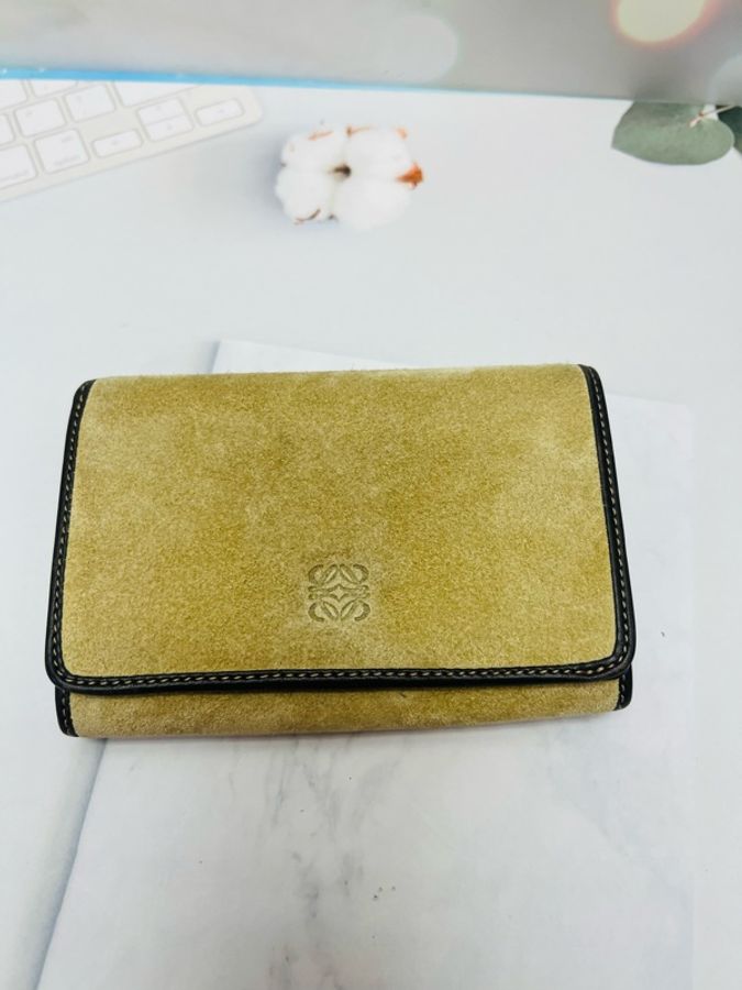 Loewe 中夾-0