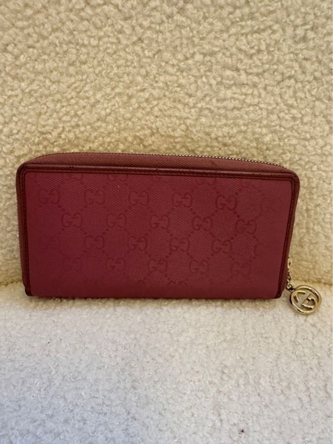 古馳 GUCCI 暗花粉色錢包
有使用痕跡-10