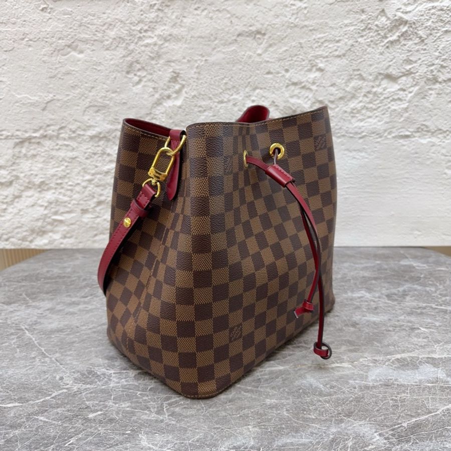 LV/路易威登 棕色棋盤格拼酒紅色水桶包斜挎包單肩包 芯片款-1