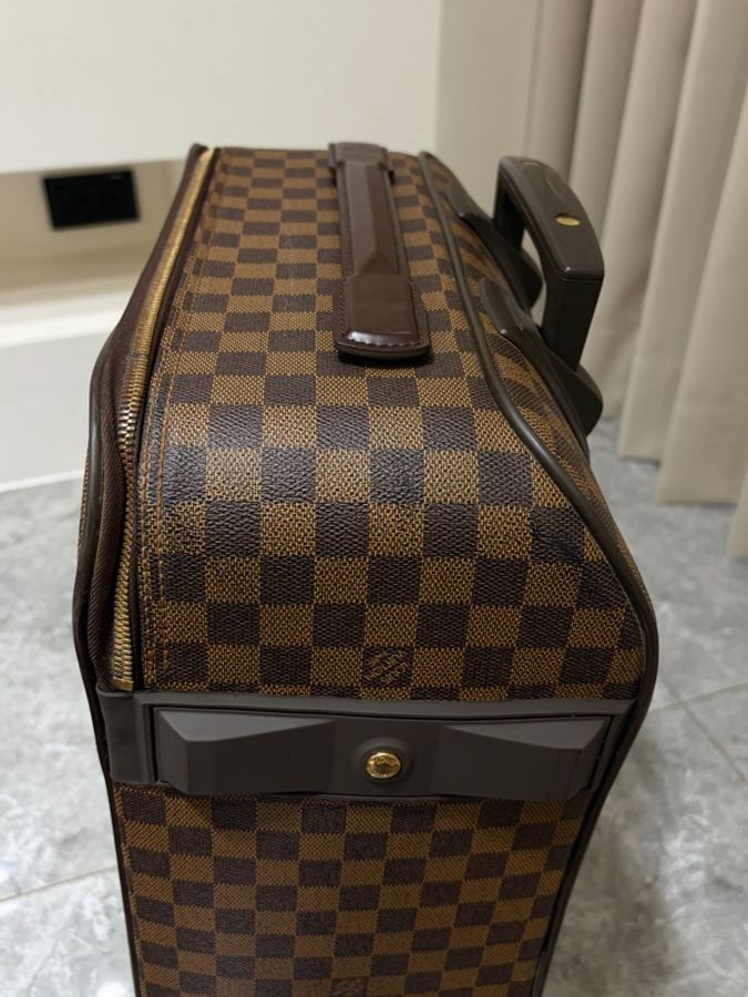 LV棋盤格大手拉行李箱-26