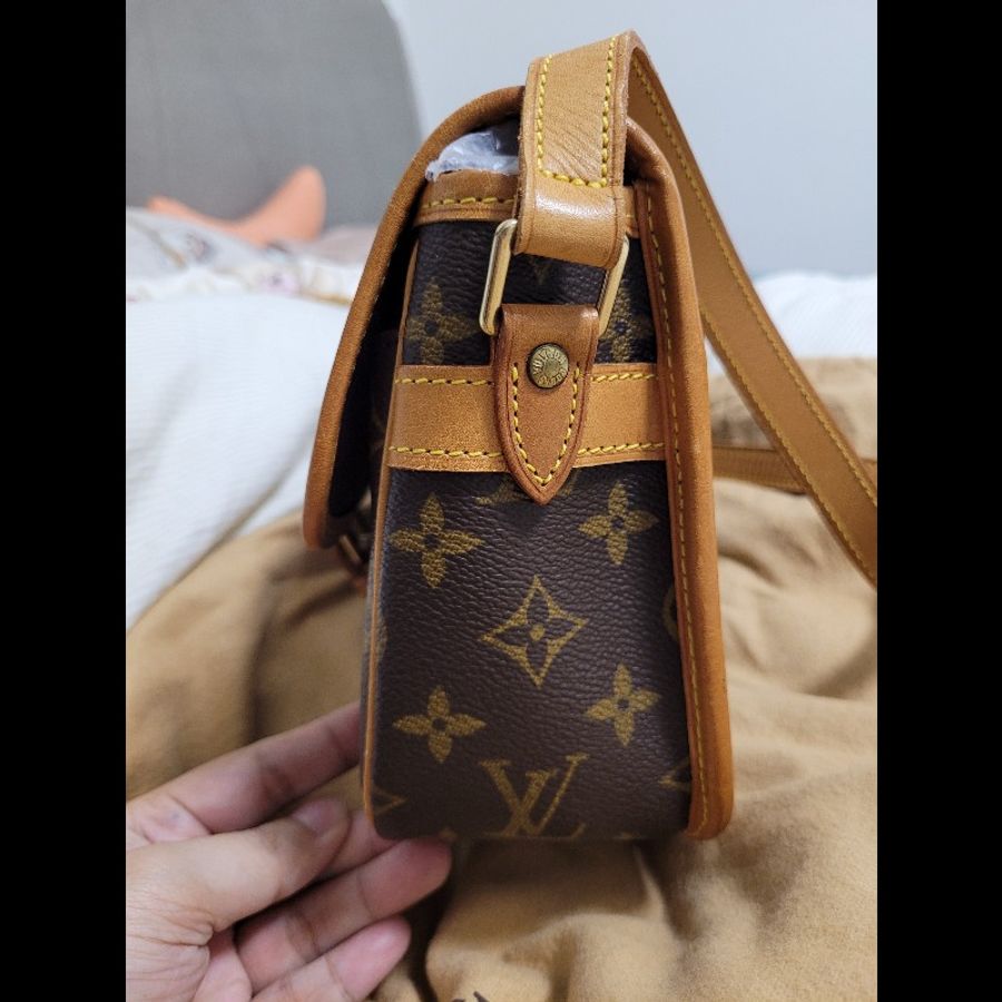 LV M42250 Vintage 經典老花法棍 /馬鞍 斜背包 附防塵袋-1