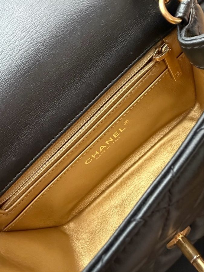 CHANEL 金球方胖 黑金 羊皮 保卡完整 附內膽包-16