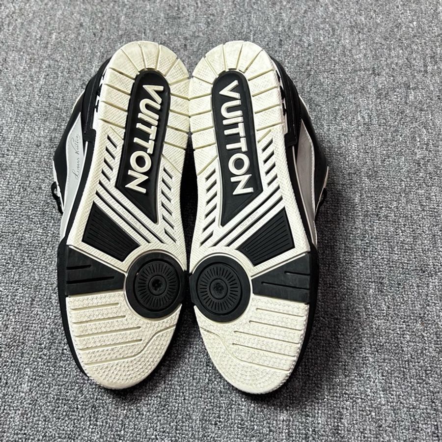 Louis Vuitton 路易威登 LV Trainer 黑灰 休閒板鞋/39.5碼-7
