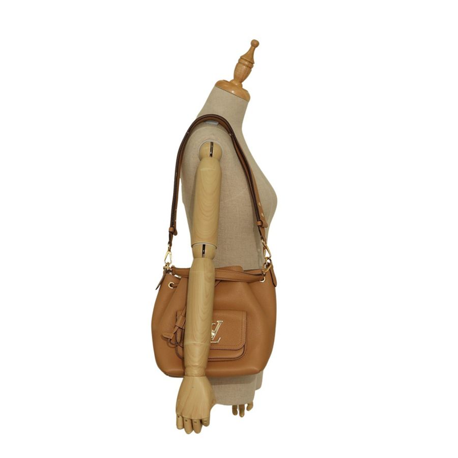 棕色 Taurillon牛皮 Lockme Bucket NV 肩背包【LOUIS VUITTON LV 路易威登】 M57689-5