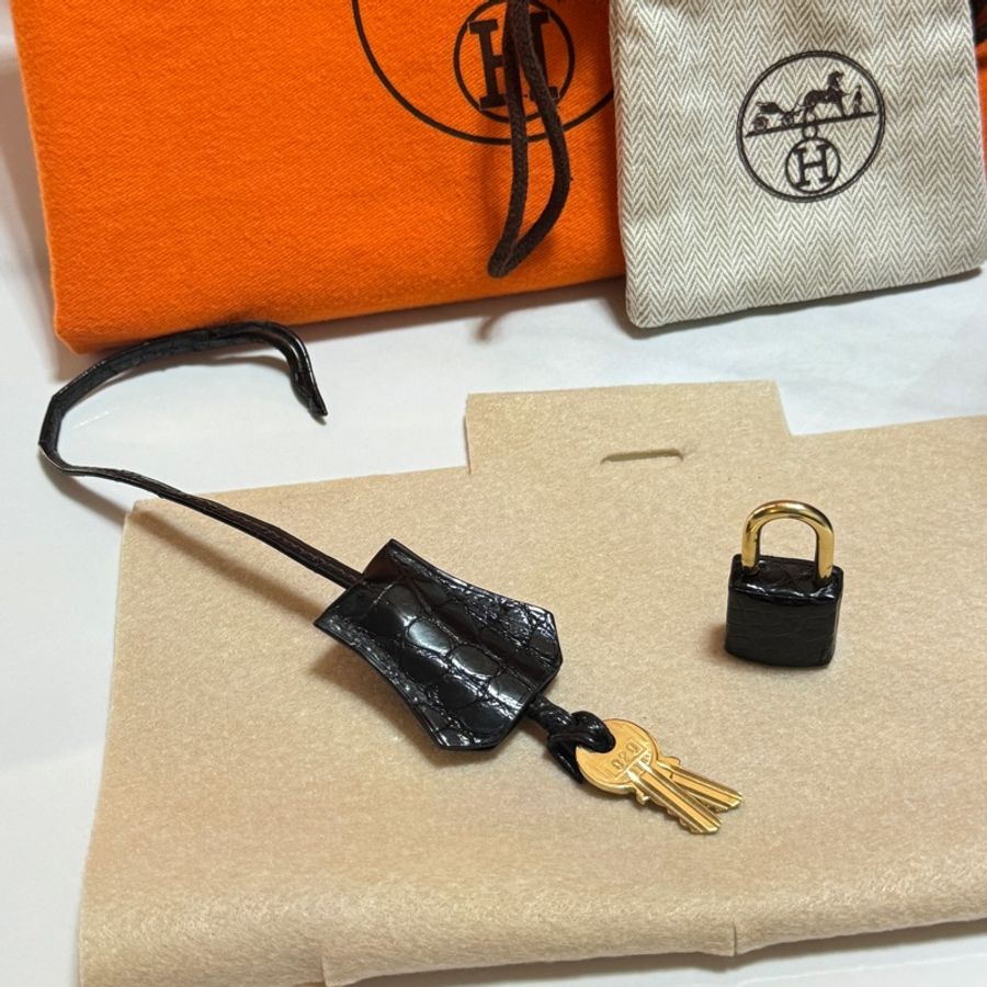 (真鱷魚皮🐊)Hermes Kelly 32 黑金 方塊鱷魚皮 全配🎁-28