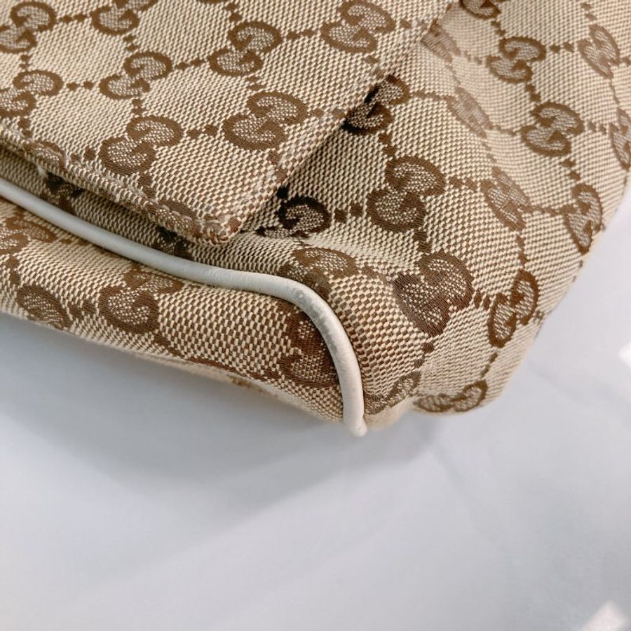 MS0745 Gucci 古馳 斜背包 經典老花紋 帆布包 米白色 銀扣 Shoulder Bag GG Canvas 30CM Beige x PHW-5