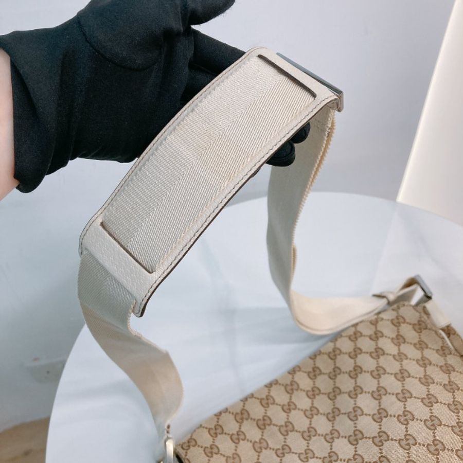 MS0745 Gucci 古馳 斜背包 經典老花紋 帆布包 米白色 銀扣 Shoulder Bag GG Canvas 30CM Beige x PHW-11