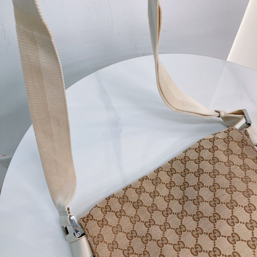 MS0745 Gucci 古馳 斜背包 經典老花紋 帆布包 米白色 銀扣 Shoulder Bag GG Canvas 30CM Beige x PHW-12