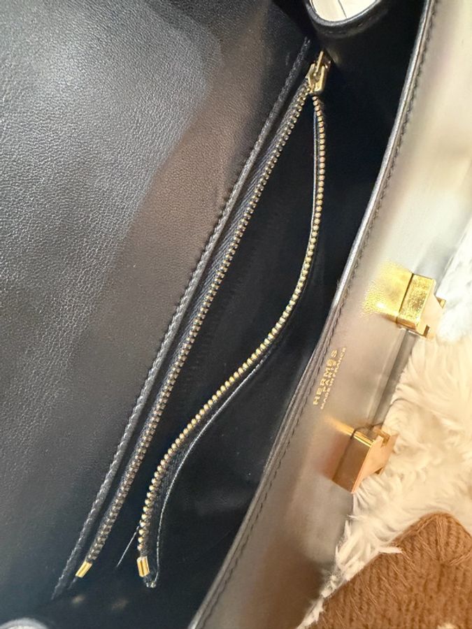 Hermes/ Constance 23/ 黑金-16