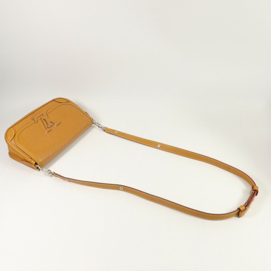 LOUIS VUITTON Epi Buci肩背袋-8