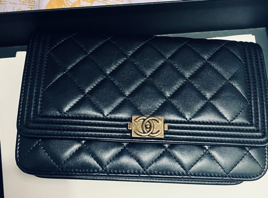 Chanel Boy WOC 金鏈金扣-7