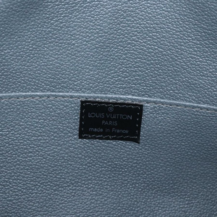 【日本直送】路易威登 Epi Trousse Toilette 28 手拿包 紅色 LV 正品 BSZ641-12
