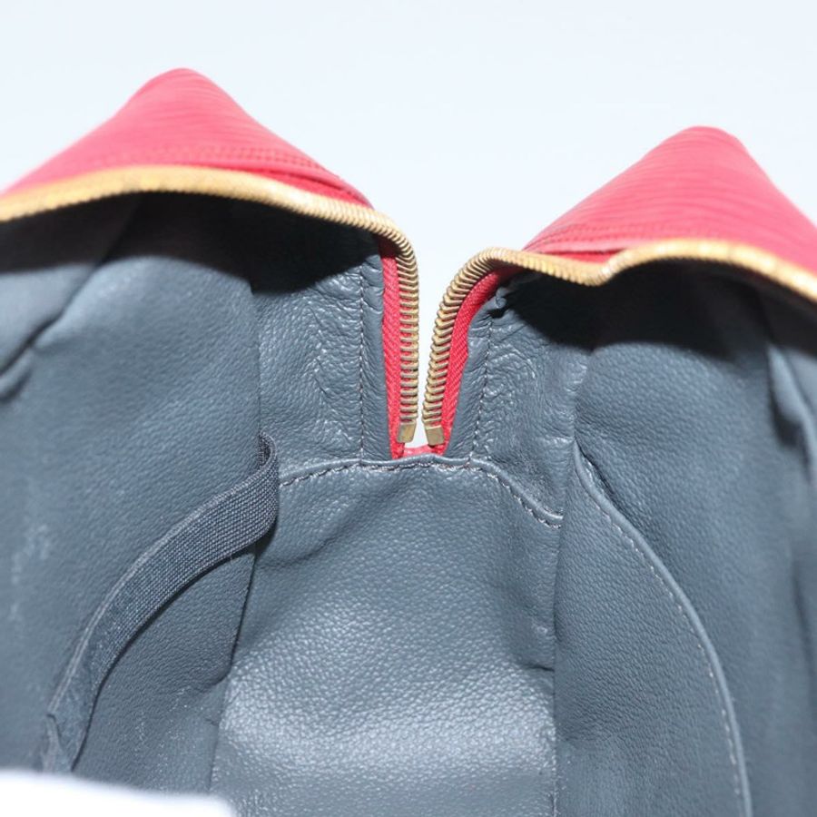 【日本直送】路易威登 Epi Trousse Toilette 28 手拿包 紅色 LV 正品 BSZ641-15