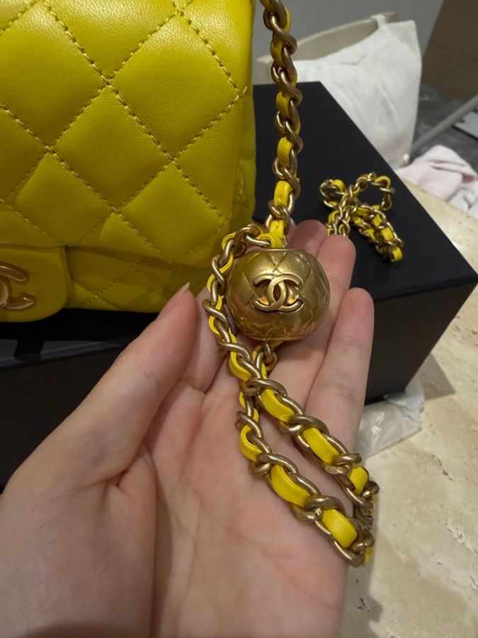 Chanel 羊皮金球方胖子17晶片款-3