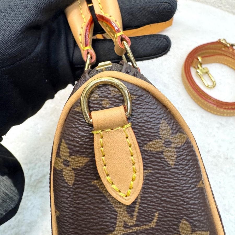 閒置新品😍LV 路易威登 原花 Monogram Nano Speedy 手提包 波士頓包 斜背包 老花迷你包 M81085-23