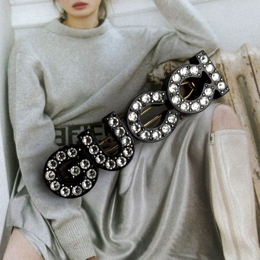 ::GUCCI:: Crystal Gucci Hair Slide In Gold Metal With Black Resin And Crystals 滿版水鑽黑邊髮夾 髮飾-3