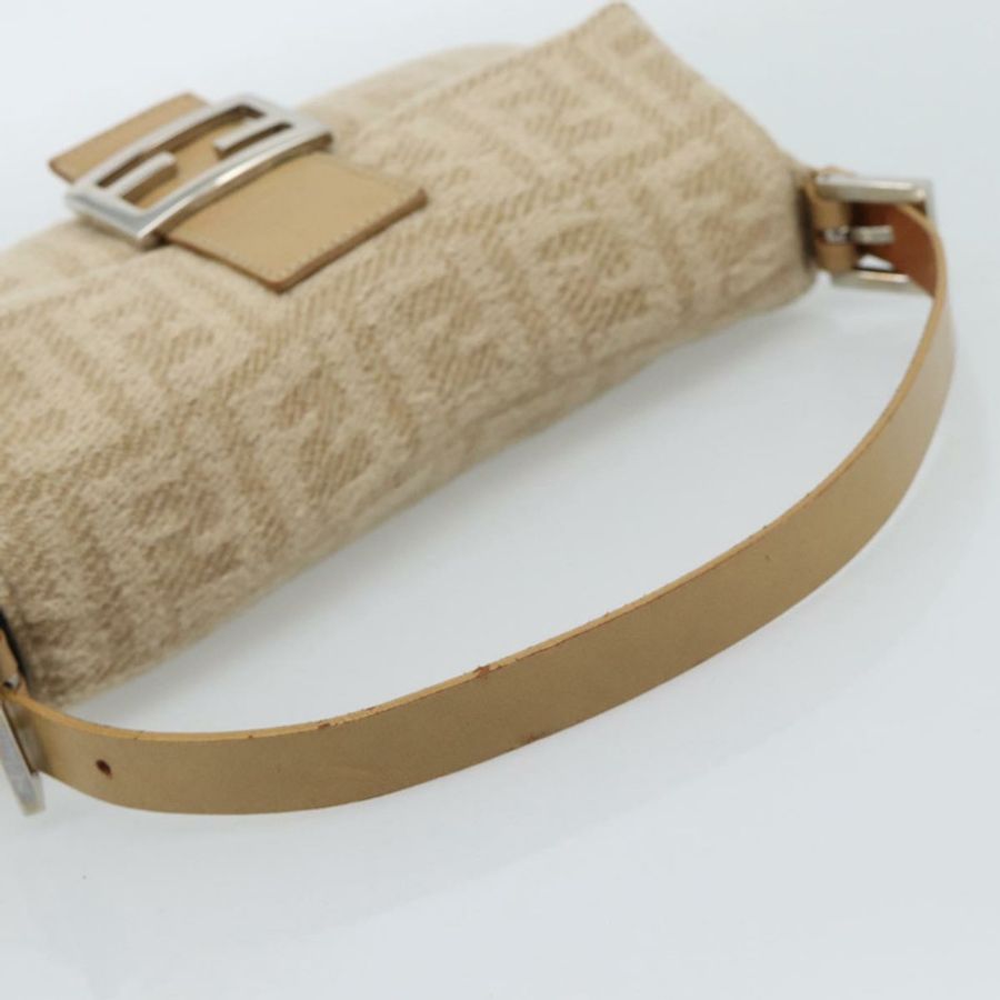 【日本直送】FENDI Zucca帆布Mamma Baguette單肩包,毛氈材質,米色/銀色,正品編號186896SAM-6