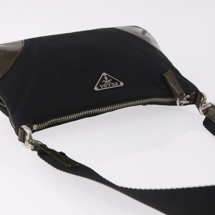 【日本直送】PRADA 單肩包 尼龍 銀黑色 正品 187204A-5