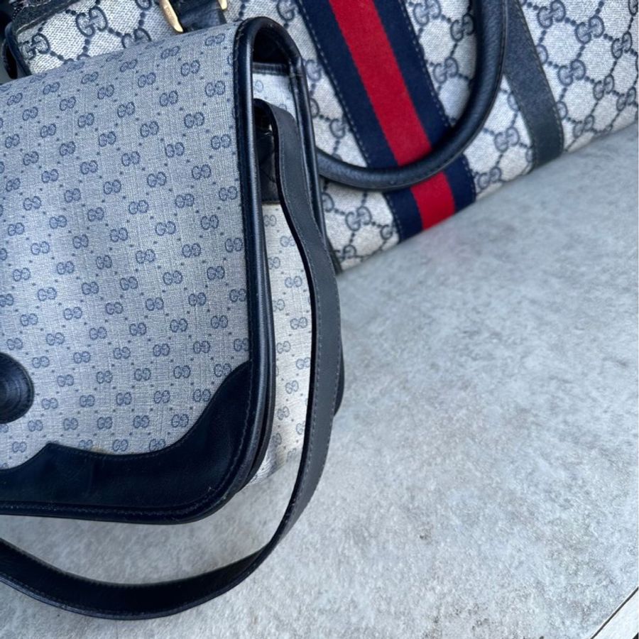 古馳 Gucci 老花 古董藍色微型 郵差包 GG 帆布翻蓋斜背包Vintage Gucci Micro GG Sherry Line Crossbody Bag 男女合用 斜背包 側背包 messenger bag-4