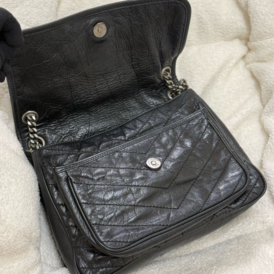 Ysl niki 黑色 中號 ✨新款D扣-11