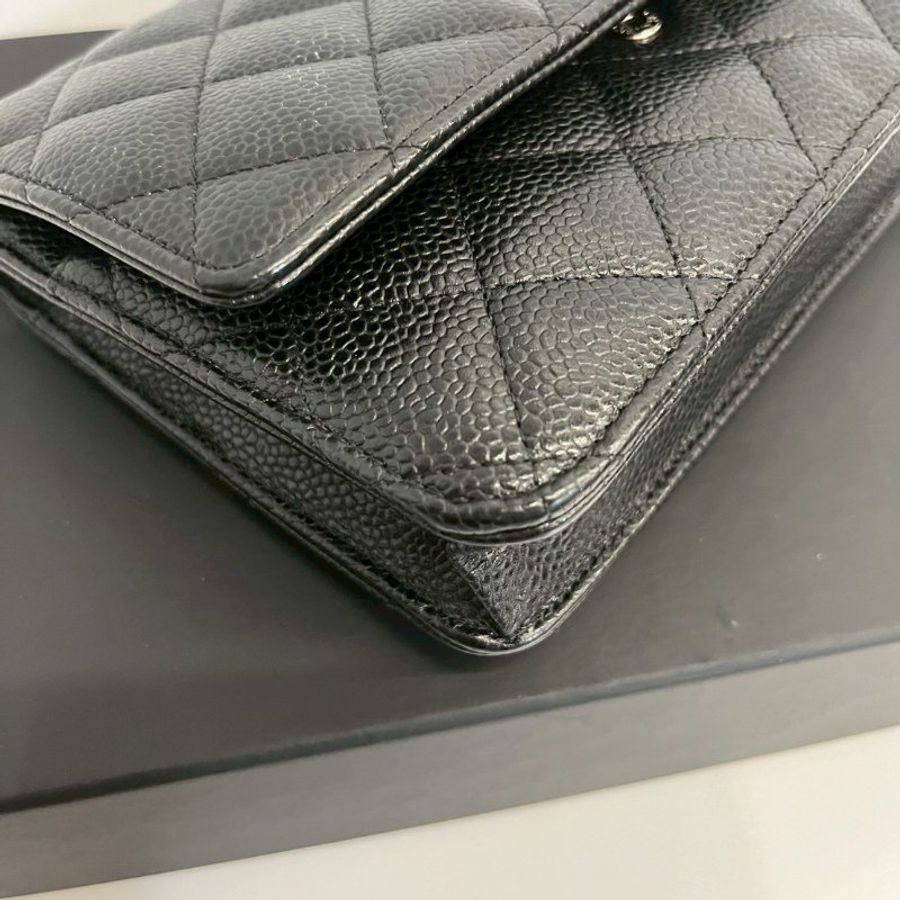 Chanel WOC 黑銀荔枝牛-12