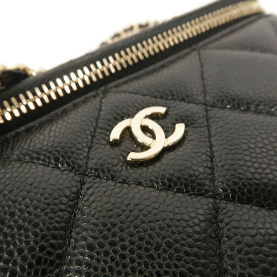 CHANEL 牛皮皮革Vanity Case鏈帶肩背袋-9