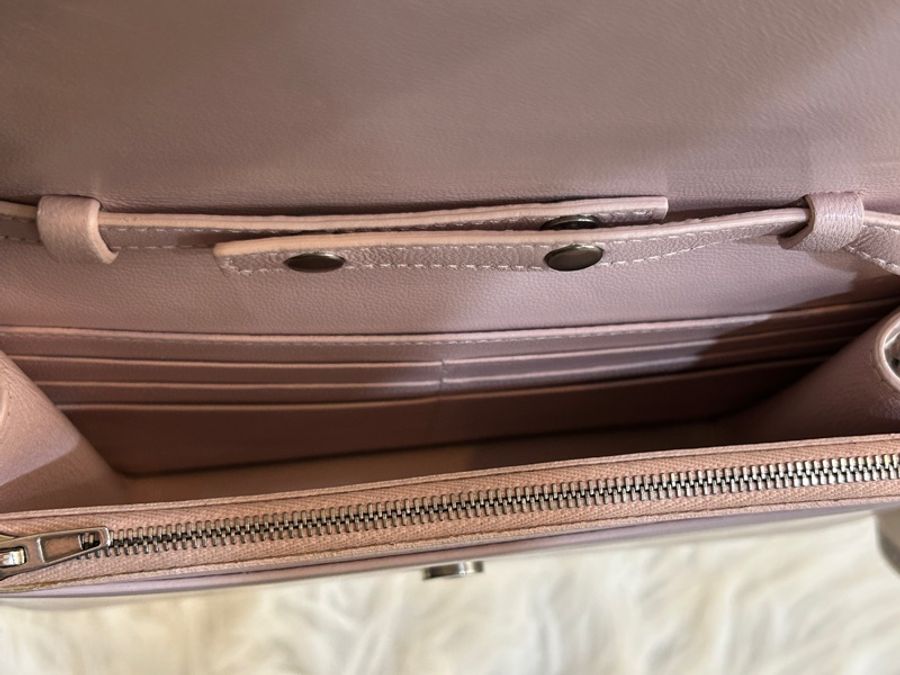 Balenciaga wallet on chain 櫻花粉色鏈條包-3