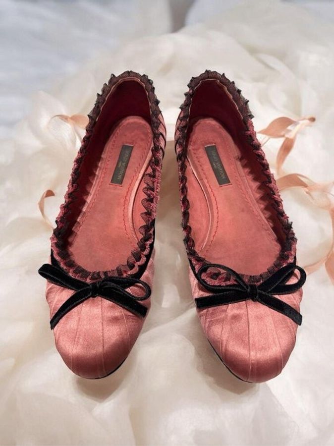 LV Louis Vuitton Balmoral緞面芭蕾舞娃娃鞋 36-0
