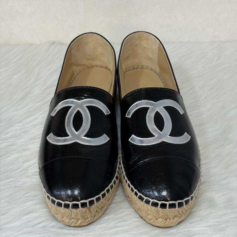 CHANEL G29762 黑色 漆亮羊皮 厚底 鉛筆鞋 鬆餅鞋 草編鞋 休閒鞋 平底鞋-1