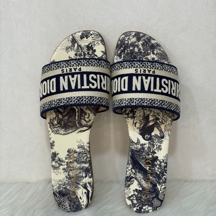 DIOR KCQ209TJE_S68B 亮藍色刺繡棉布和 Toile de Jouy 法式印花圖騰涼鞋-2