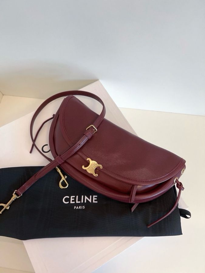 ✨Celine賽琳｜Half moon小號｜凱旋門半月包｜酒紅色金扣｜全新帶膜-5