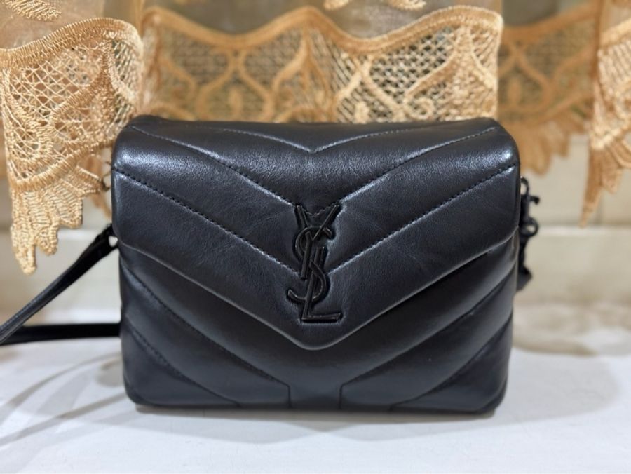 YSL Toy Loulou 方胖子 So Black-5