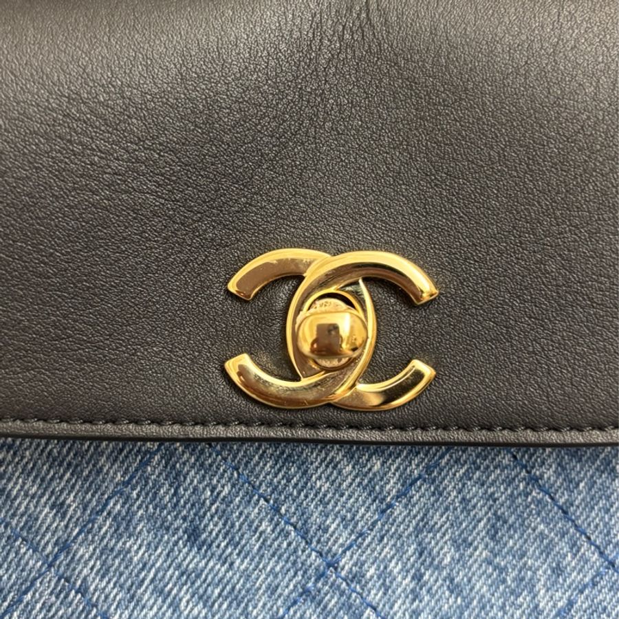Chanel26A手工坊 牛仔拼色法棍包-6