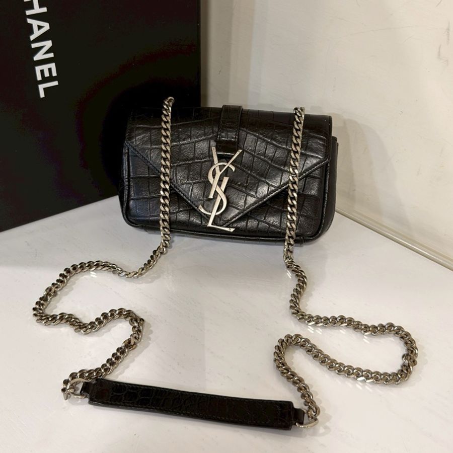 Saint Laurent聖羅蘭黑銀鱷魚壓紋牛皮斜挎包-4